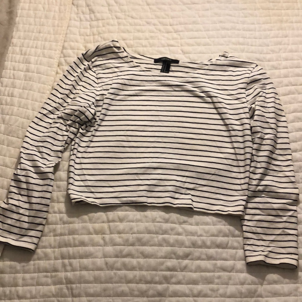 Forever 21 medium white and black striped crop top